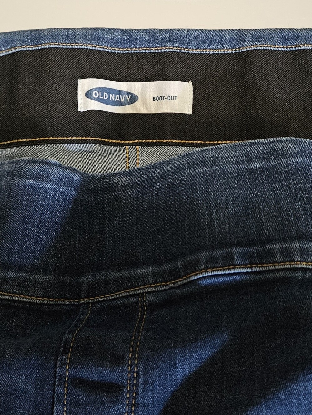 Womens Old Navy Boot-Cut Stretch Blue Denim Jeans Size 22 Pull On - Picture 4 of 7